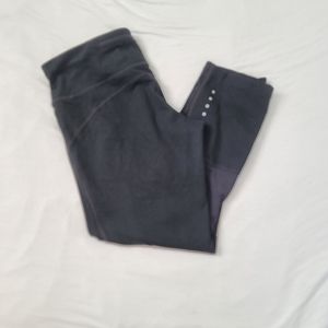 NIKE DRI-FIT WOMENS SMALL BLACK LEGGINGS ZIPPERED POCKET FOR RUNNING